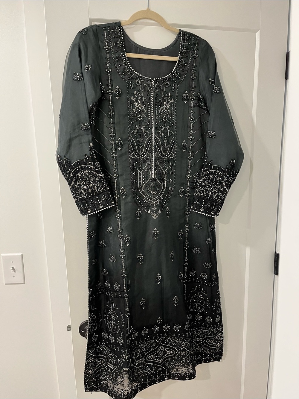 Formal Shalwar Kameez